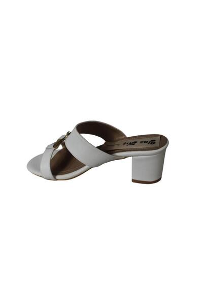 Yaz Kış Ayakkabı Yazkiş Women's Black and White Skin Ant with Gold Belt Buckle 5cm Thick Sole Slippers