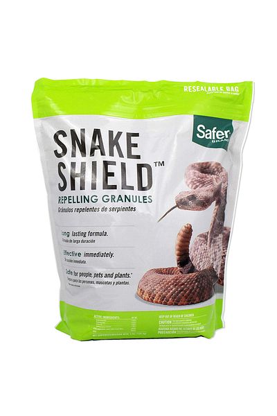 safer Brand 5951 Snake Shield Granular Repellent - Outdoor Snake Repelling