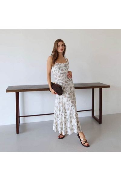 MODAGK Patterned Linen Dress -White