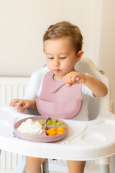 NoiBaby Vacuum Bottom Silicone Plate - Silicone Spoon Set of 2 - (Pink)