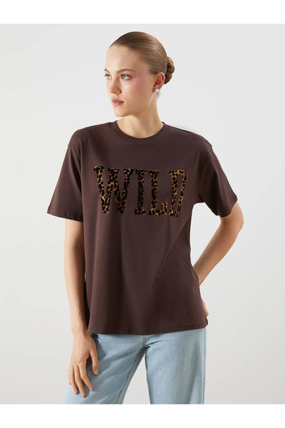LC Waikiki Γυναικείο μπλουζάκι LCW Vision Brown Crew Neck με στάμπα Oversize