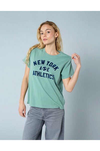 AMERICAN EAGLE AE Branded Graphic T-Shirt
