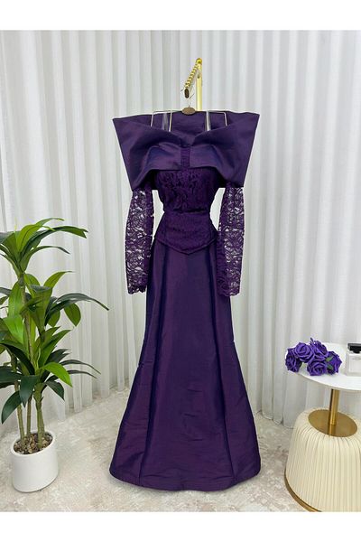COCONALY Royal evening dress in a distinctive color