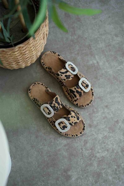 MarjinalTrendim Tyna Suede Leopard Stone Women's Slippers