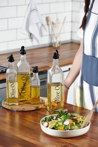 Renga Oslo Text Patterned 500 ml Glass Oil Bottle with Black Lid 152002