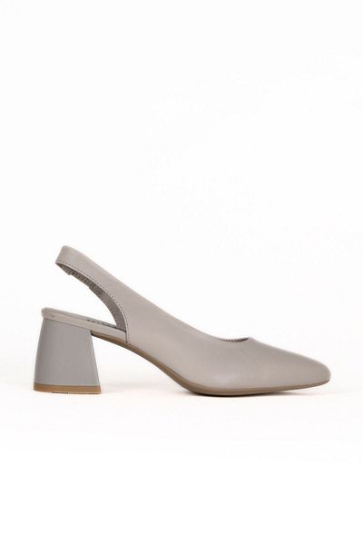 Bueno Shoes Сиви дамски обувки с ток 01we5800