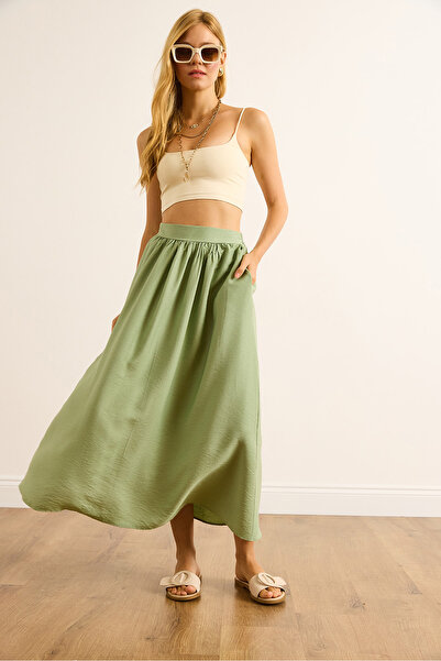 Olalook Women's Green Pocketed Flowy Long Ayrobin Skirt Etk-19000345