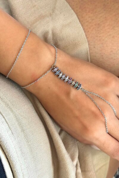 TAKIŞTIR Gümüş Renk Taş Detaylı Çelik Şahmeran