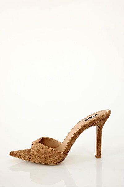 5in1Canpolat Παντόφλες με τακούνι με μυτερή μύτη 25157