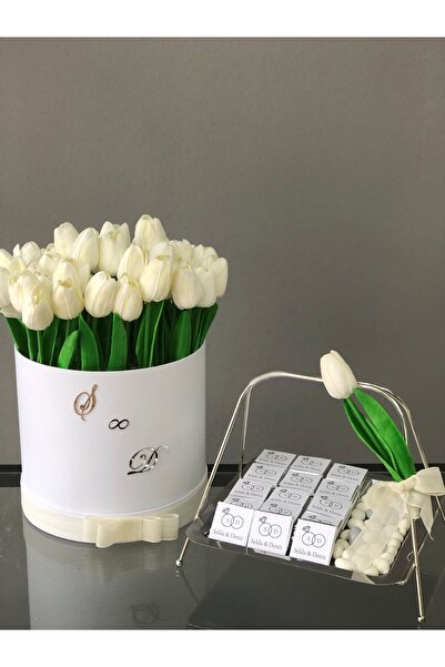 Masalsı Concept Kız İsteme Çikolatası 60 Madlenli Islak Lale Kutulu Kız Istem...