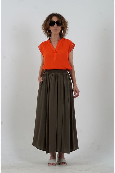Zelish My Sister Pomegranate Flower Sleeve Fisto Judge Collar Blouse