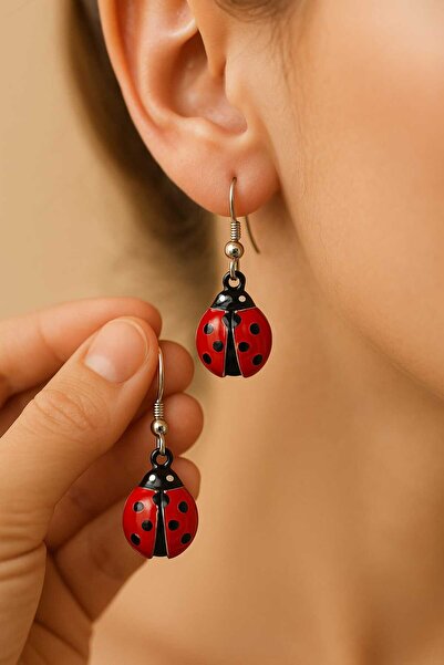 excarpin Her Güne Uğurla Başla | Tatlı ve Uğurlu Uğur Böceği Küpe Modeli