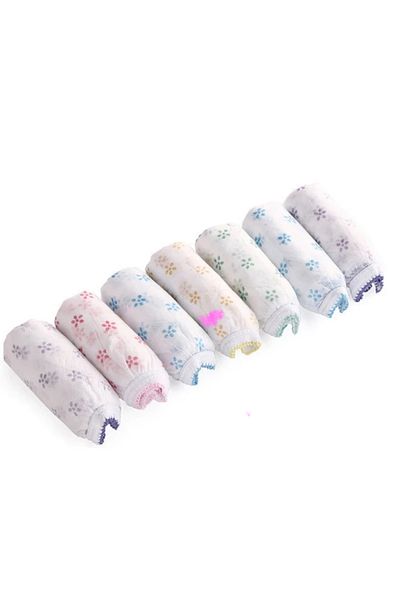 Generic Disposable feminine panty liners for menstrual days, 7 pieces, made of 100% cotton