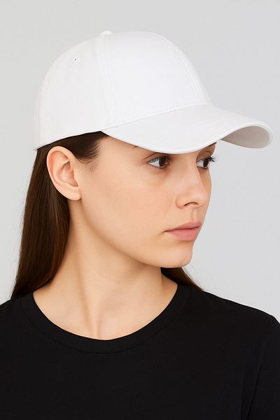 CosmoOutlet Pălărie sport albă de culoare uni pentru femei cu centură reglabilă