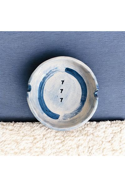 HAB TRADE Handmade Ceramic Ashtray – Lucky Vibe “777” Auspicious Number Design, Decorative Ashtray