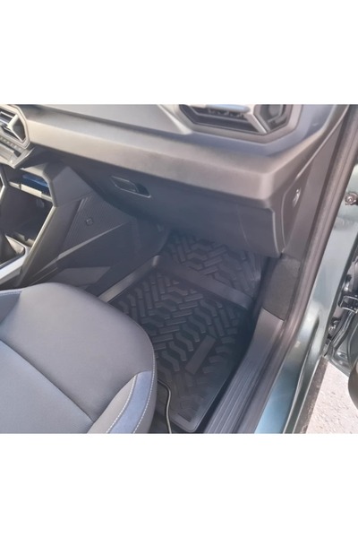 Lumi LUXURY Covoare cauciuc tavita compatibile Dacia Duster III 2x4 GPL 2024-