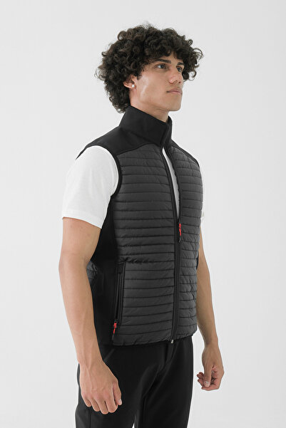 Longberg Erkek Dik Yaka Softshell İçi Polarlı Fermuarlı Cepli Kapitone Yelek