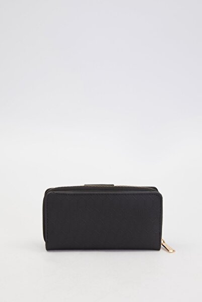 Levidor Women's Wallet with Closure Detail