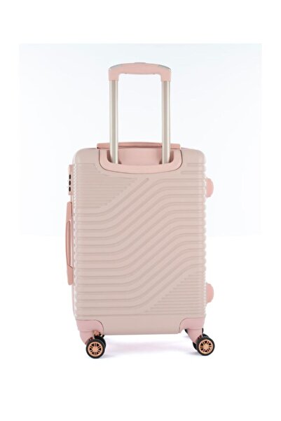 LİMRA 5-piece luggage set with 4 wheels, solid and modern design.