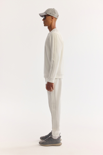 Avva Erkek Ekru Bisiklet Yaka Pamuklu Bi-Stretch Regular Fit Sweatshirt A52Y1272