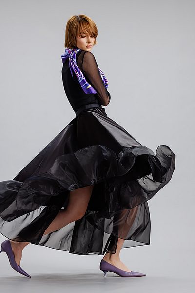 RVL Fusta neagra de organza cu volan