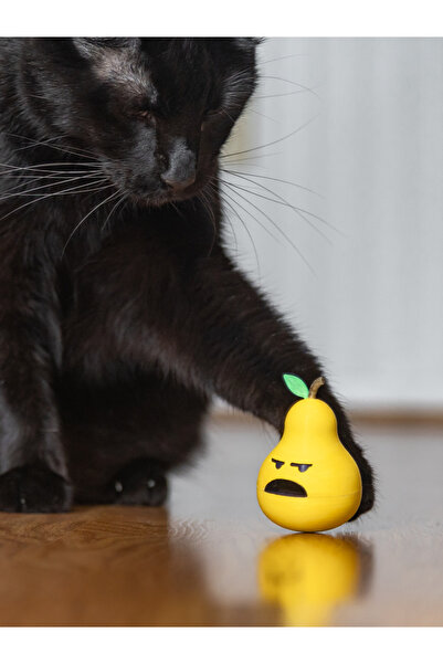 Rafine Studio 3D Cat Reward Toy – Swinging Pear Shaped