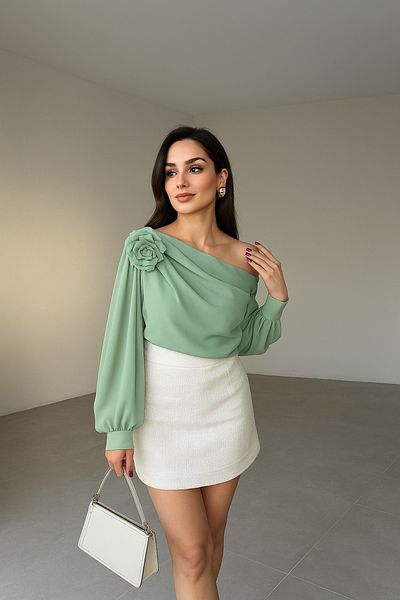 Butik Beyza Bluză din șifon căptușită cu detalii florale