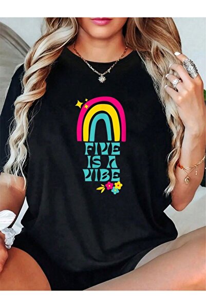 LAYORA Gândiți-vă larg, purtați-vă bine – supradimensionat Eleganță în tricouri