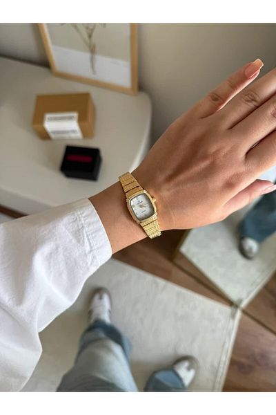 RoseandRoses Lisette Vintage Model Women Wrist Watch Gold (White Dial)