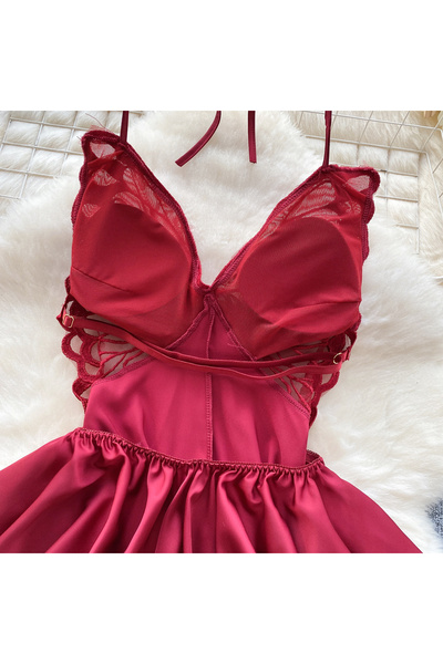 Caprisious Elegant Butterfly-Inspired Halter Neck Satin Dress with Lace Bodice