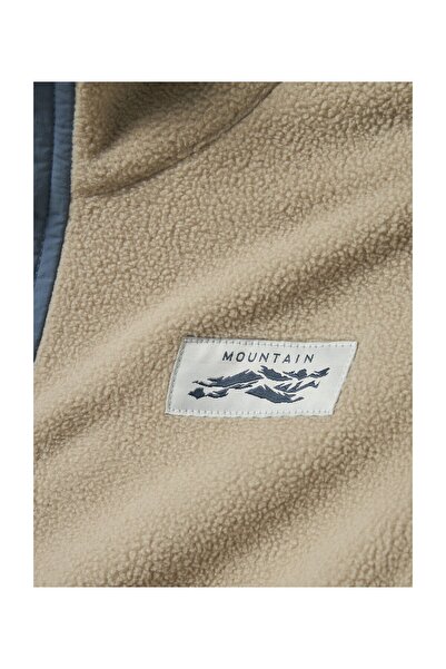 Name it NKNMEEKO POLÁR PÓLÓKA