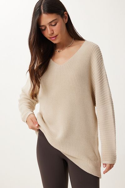 Happiness İstanbul Pulover de damă crem cu decolteu în V Thessaloniki tricot supradimensionat ZA00059