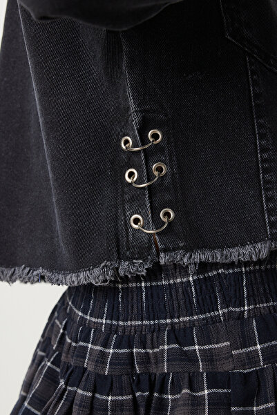 Happiness İstanbul Γυναικείο Μαύρο Πλυμένο Crop Τζιν Μπουφάν VC00011