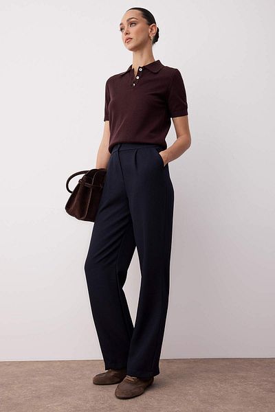 Trendyol Collection Navy Blue Straight/Straight Cut Woven Fabric Trousers Twoaw22Pl0321