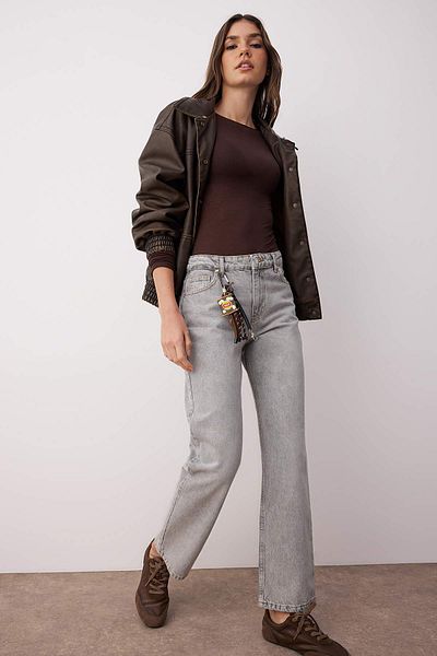 Trendyol Collection Gray High Waist Pipe Leg Straight Jeans Twoaw26Je00060