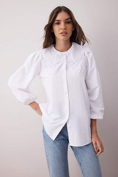 Trendyol Modest White Regular Terrycotton Plain Woven Collar with Lace Detail Hijab Shirt Tctaw26Tg00001