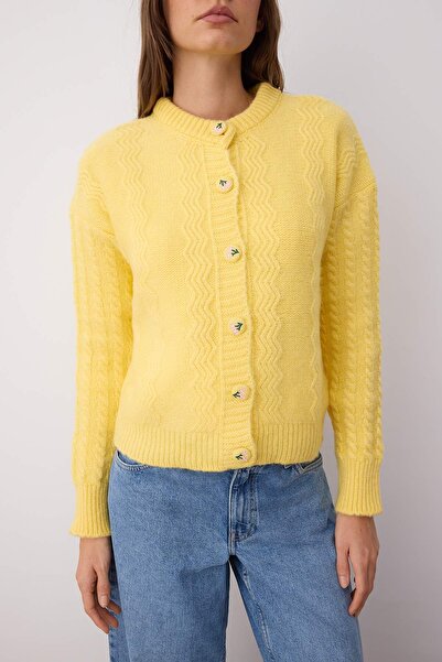 Trendyol Collection Sárga, puha textúrájú gomb részletes széles szabású kötöttáru kardigán TWOAW26HI00153