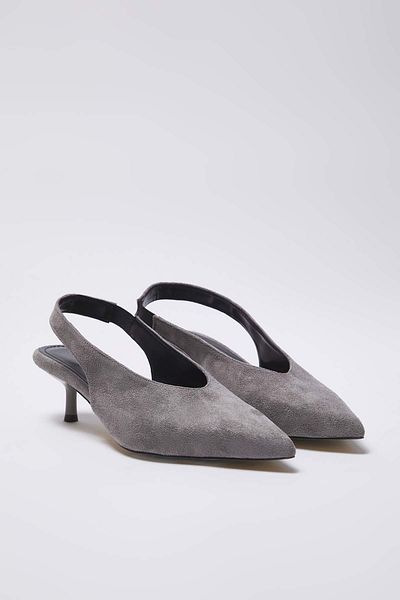 TRENDYOL SHOES Graue Wildleder-Kitten-Absatz-Damenschuhe TAKAW26TO00012