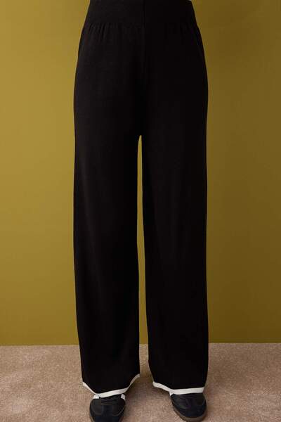 Trendyol Collection Black Polo Collar Color-Block Knitwear Sweater-Pants Bottom - Top Set Twoaw26Au00022