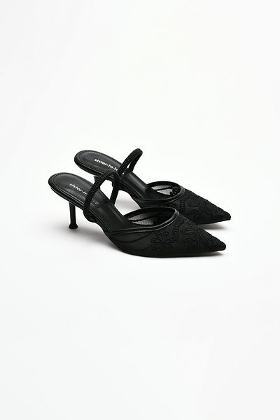 Sister in Love Leda Lace Embroidered Open Back Stiletto