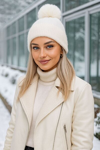 Axesoire 14705 Ponponlu Kırçıllı Krem Bere