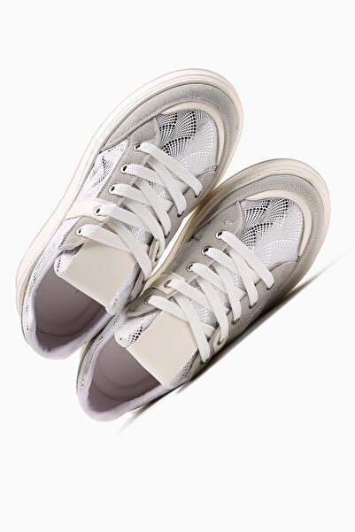 Limoya Pantofi de damă Julissa, din piele intoarsa albă, cu model strălucitor, cu talpă groasă