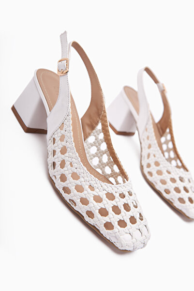 Limoya Filipa bílé ručně pletené dámské sandály na podpatku se čtvercovou špičkou