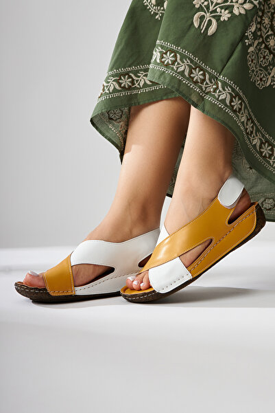 Limoya Dámské pohodlné sandály Margit Hardal s překříženými pásky – Akční nabídka