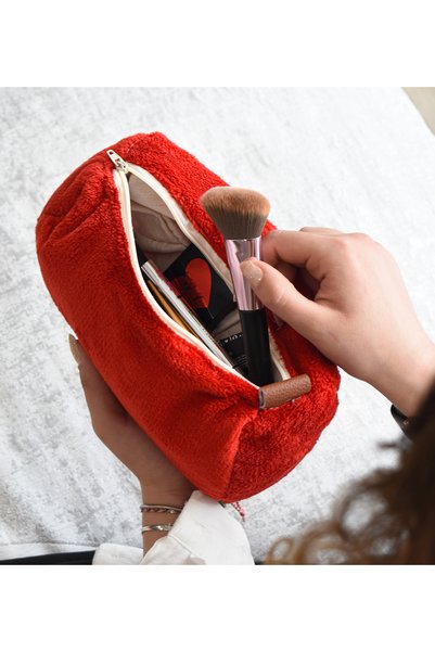 Özgüner Oyuncak حقيبة مكياج Pabtex Plush - تصميم يجمع بين الأناقة والعملية