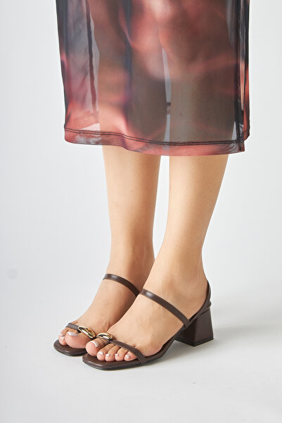 Limoya Selenya Buckle Detailed Brown Flip-Flop Women's Sandals Opportunity Product