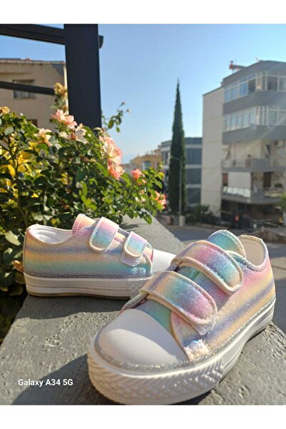 PATİK BEBE KIZ ÇOCUK GÖKKUŞAĞI RENKLİ ORTOPEDİK TABANLI ŞIK AYAKKABI 21 İLE 3O ARASI IŞIKLIDIR