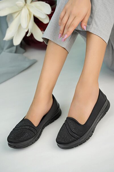 lady classy 4 Point Orthopedic Non-Slip Anatomical Sole Women's Shoes