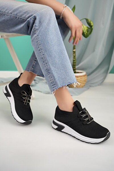 lady classy حذاء رياضي نسائي منسوج بتفاصيل حجرية ملونة - بدون أربطة