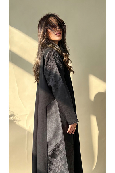 outline Black abaya with jacquard and Russian taffeta inserts